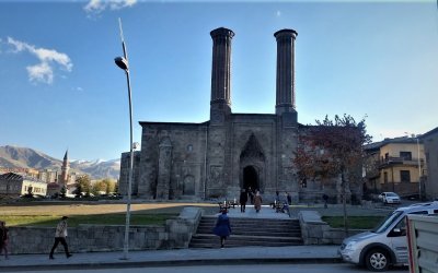 Erzurum, Bir Doğu Hikayesi